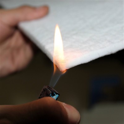 Aerogel-isoleringstæppe i glasfiber